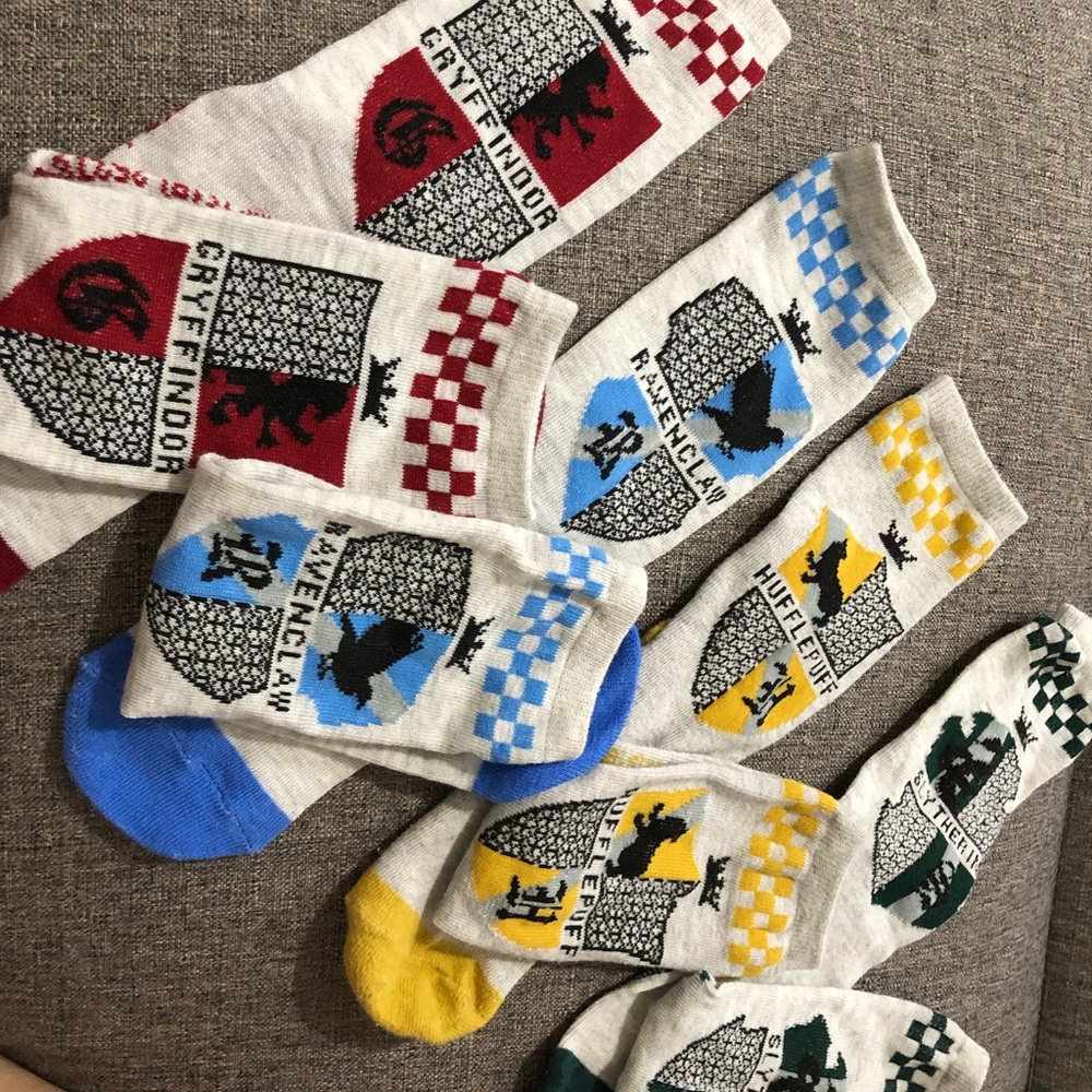 Harrypotter hogwarts houses crew socks
